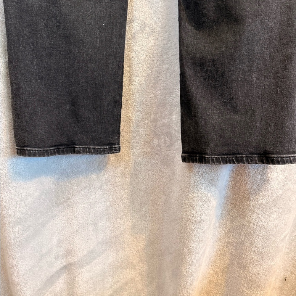STS Blue Women's Faded Black -Wide Leg Cargo Tall Jeans - Picture 13 of 13